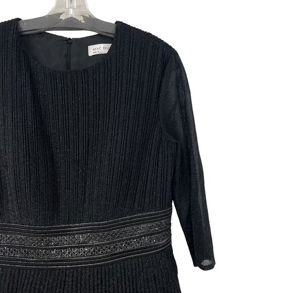 Ieena for Mac Duggal Shimmering Pleated A Line 3/4 Sleeve Gown Black Womens 10 - Picture 3 of 11